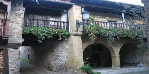 Hoteles en Bárcena Mayor con encanto