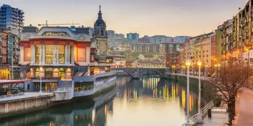 Hoteles en Bilbao. Alojamientos con encanto