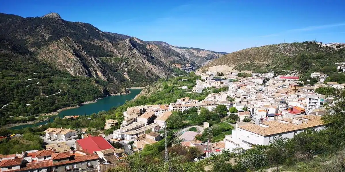 Hoteles en Güéjar-Sierra con encanto