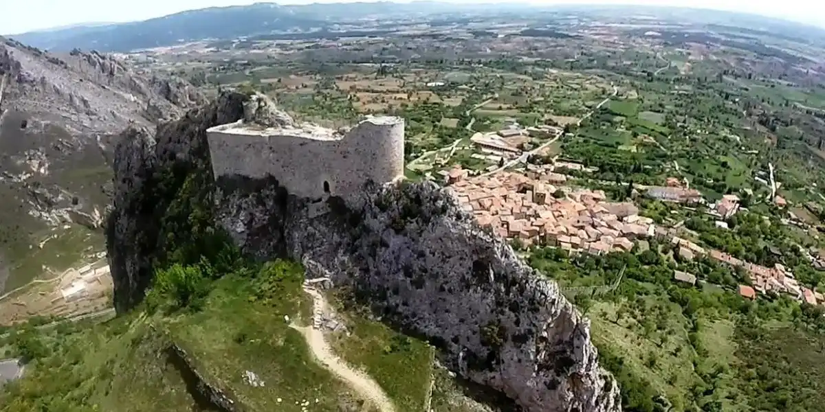 Hoteles en Poza de la Sal con encanto