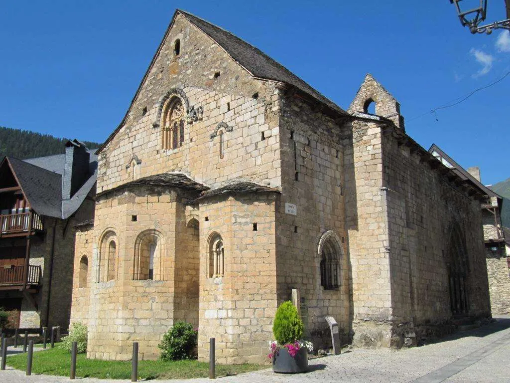 Iglesia de Sant Estèue de Betrén