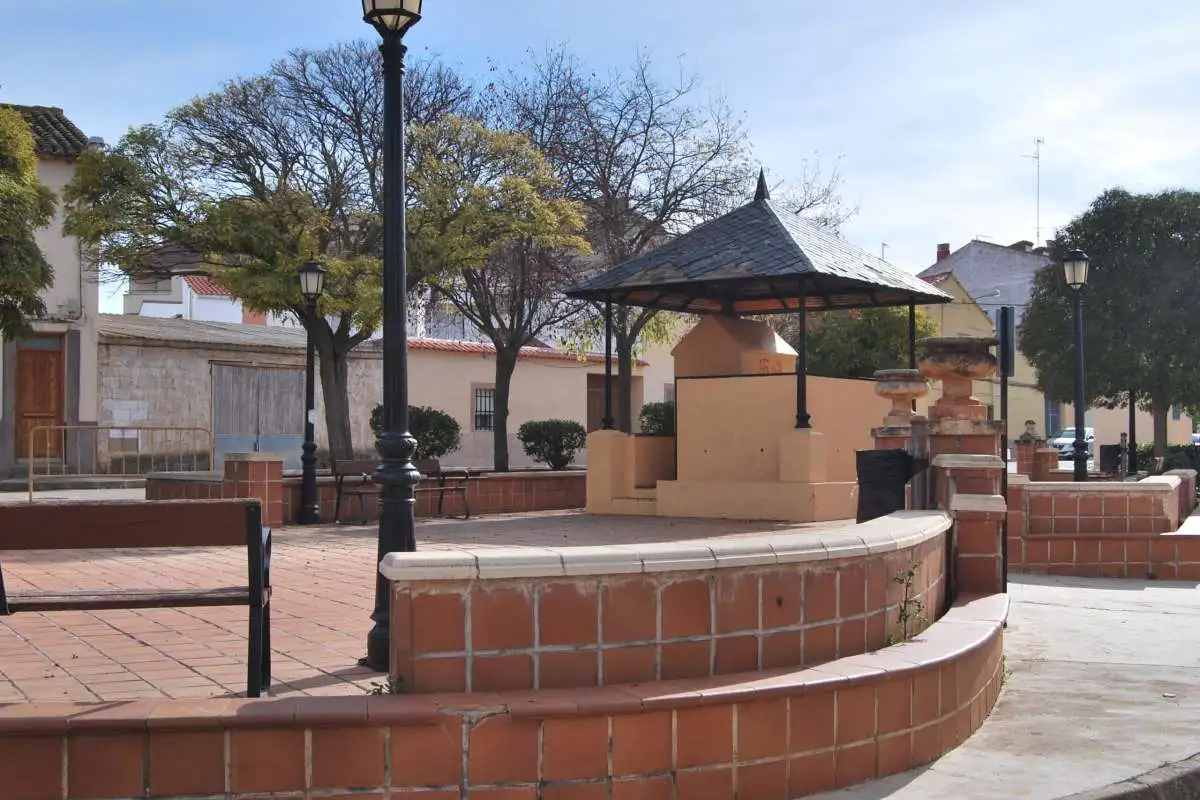 Plaza Pozo Arriba