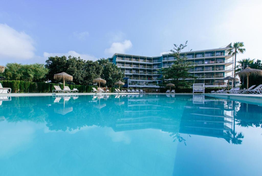 Hotel Almirante Alicante - hotel en Alicante