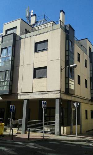 Apartamentos Naitly Madrid Cuatro Torres