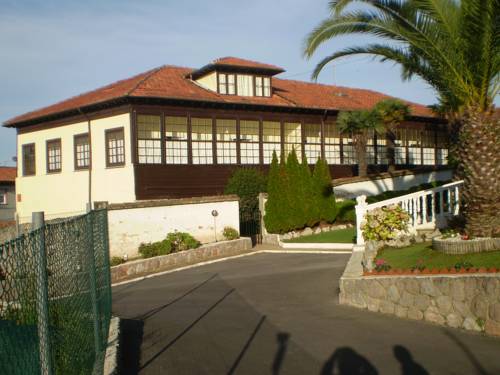 Apartamentos La Guía