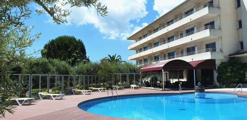 Apartamentos La Masia