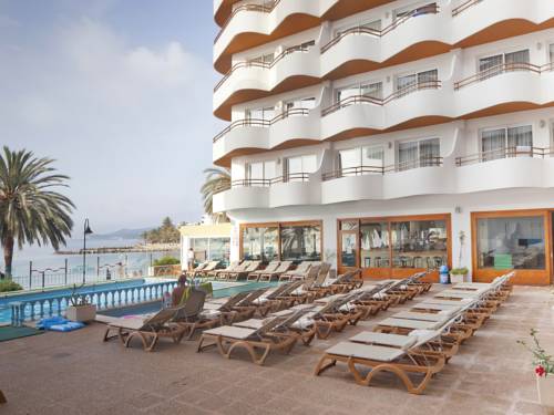 Apartamentos Mar y Playa