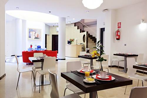 Apartamentos Turísticos Los Girasoles II