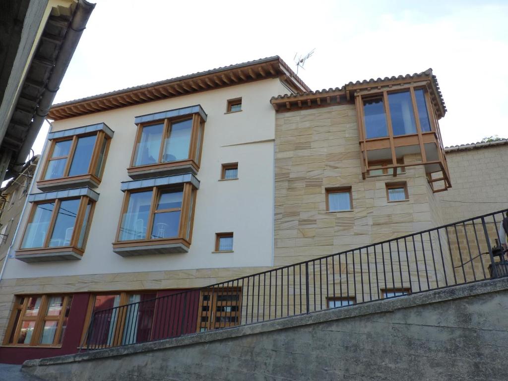 Los Calaos de Briones - hotel en Briones