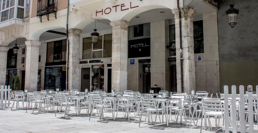 Hotel Alda Entrearcos - hotel en Burgos