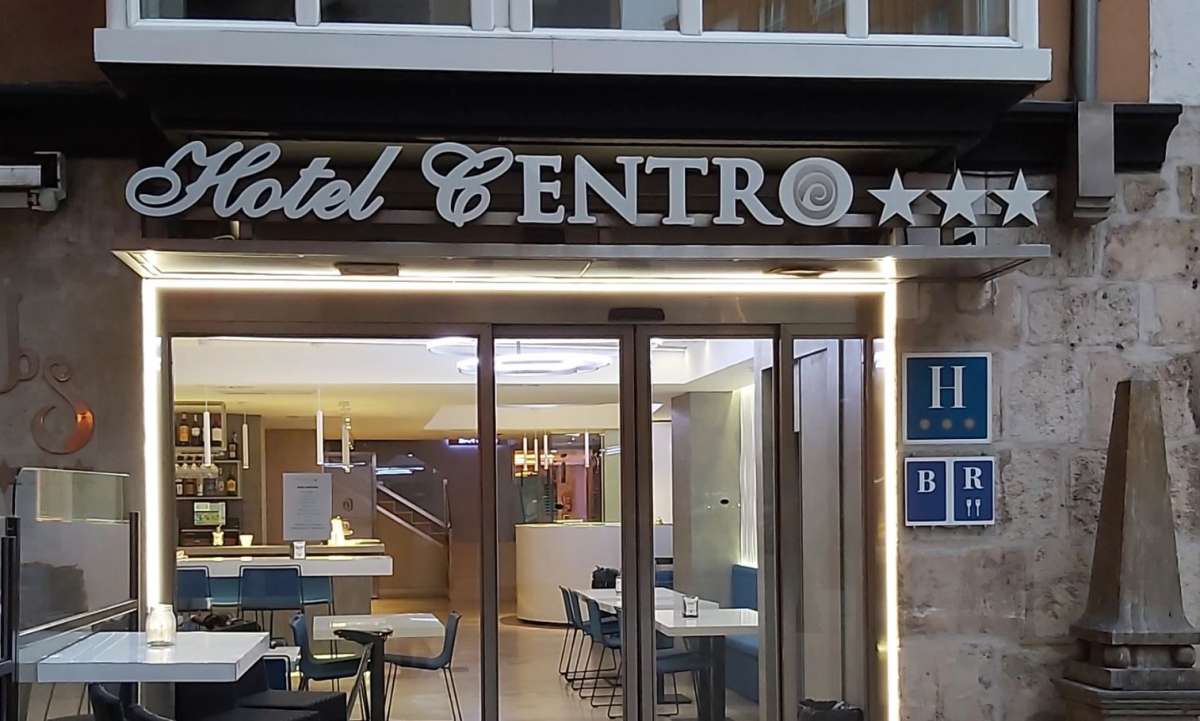 Hotel Centro Los Braseros - hotel en Burgos