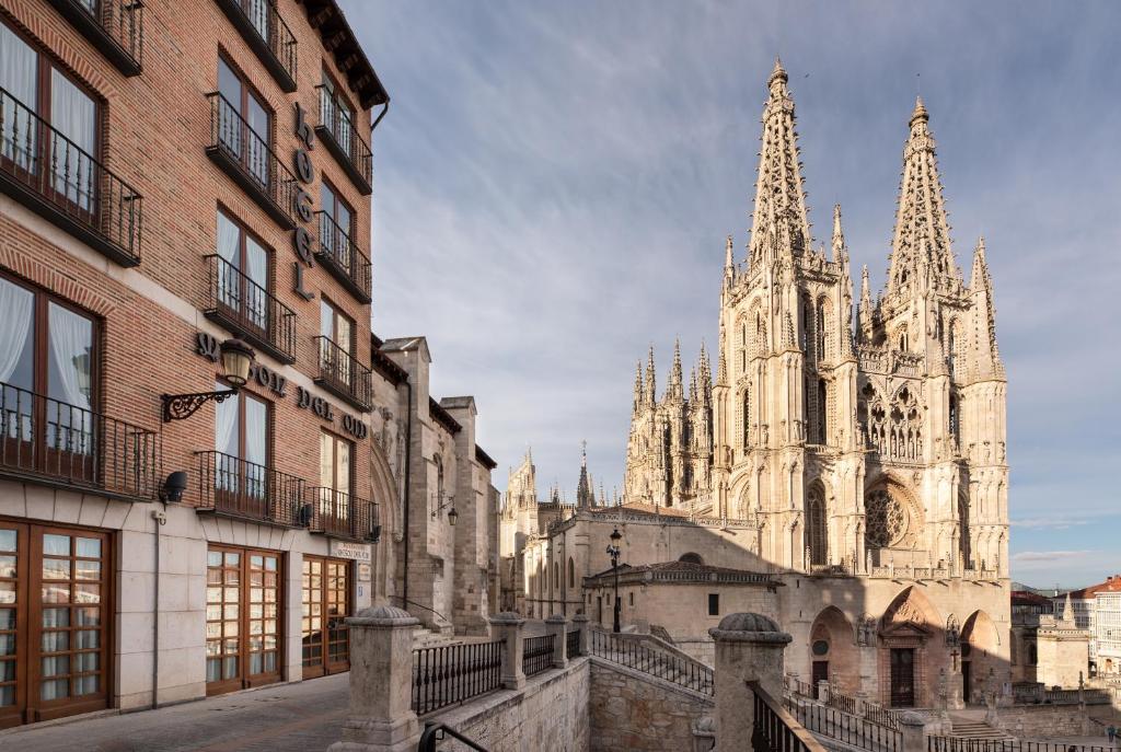 Hotel Mesón del Cid - hotel en Burgos