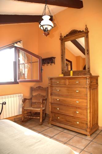 Casa rural de estilo rustico con SPA