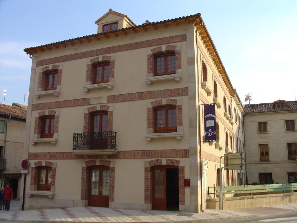 Hospederia el Fielato - hotel en El Burgo de Osma