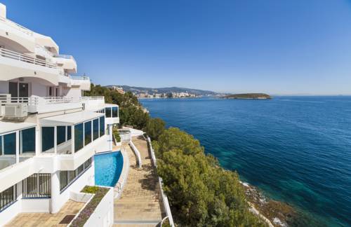 Globales Apartamentos Cala Viñas