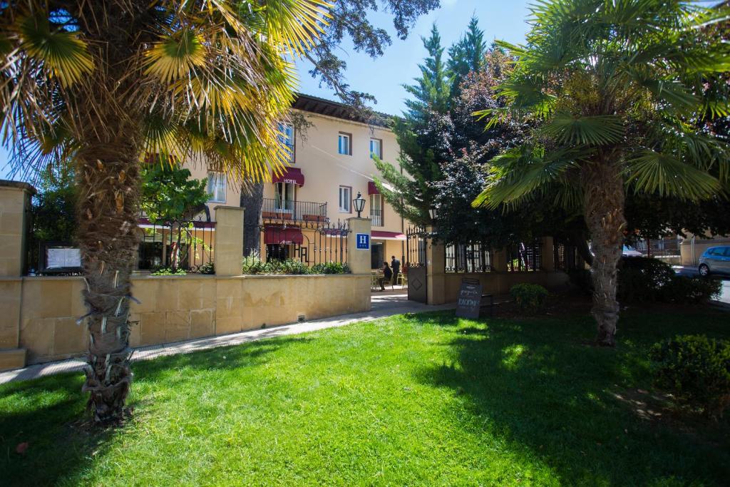 Hotel Arrope - hotel en Haro
