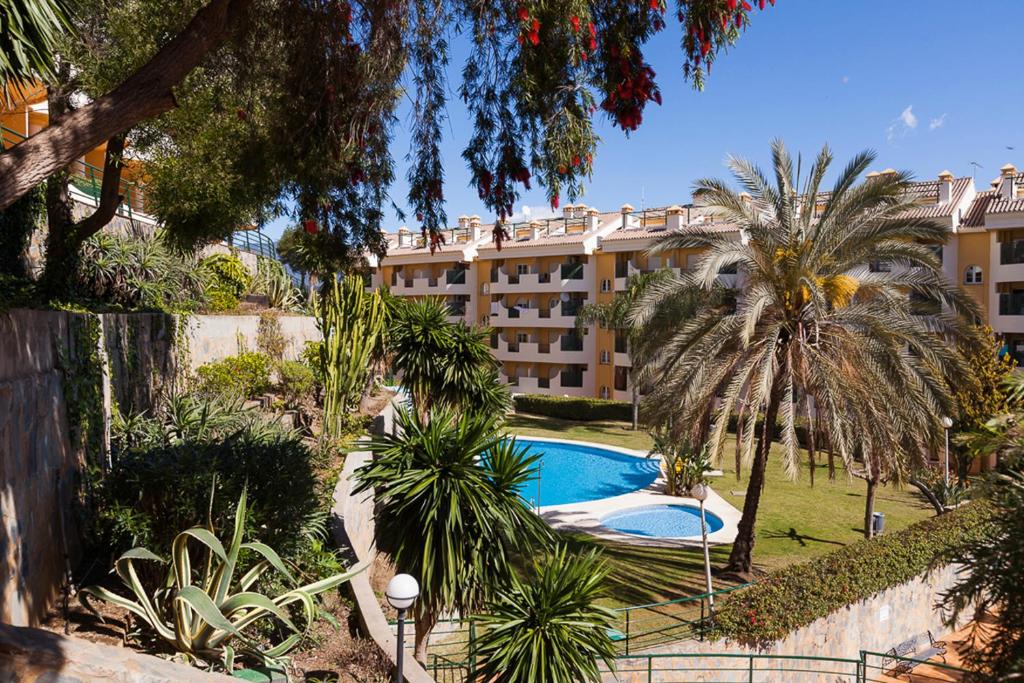 Señorío de Aloha Apartahotel - hotel en Marbella