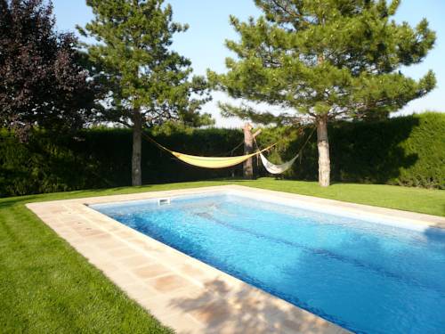 Mas Carlons- Masia Rural