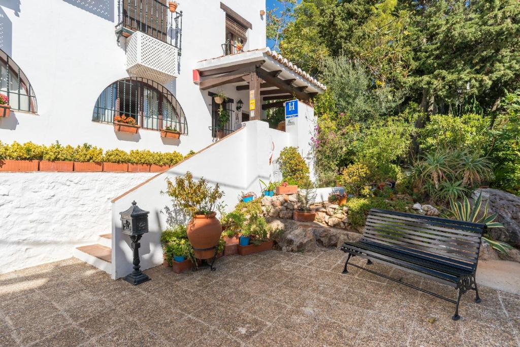 Hostal El Escudo de Mijas - hotel en Mijas