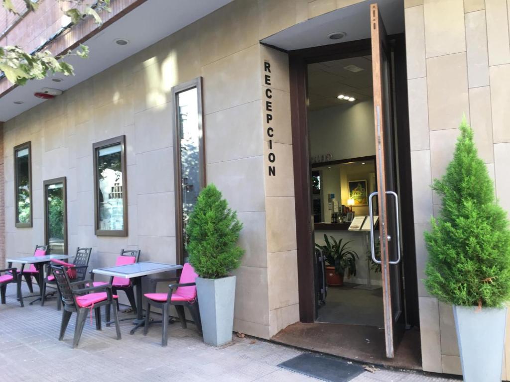 Hostal Hispano - hotel en Nájera