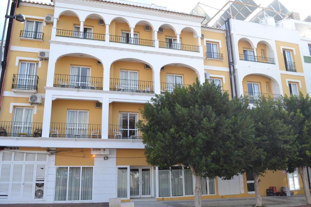 Hotel Toboso Chaparil - hotel en Nerja