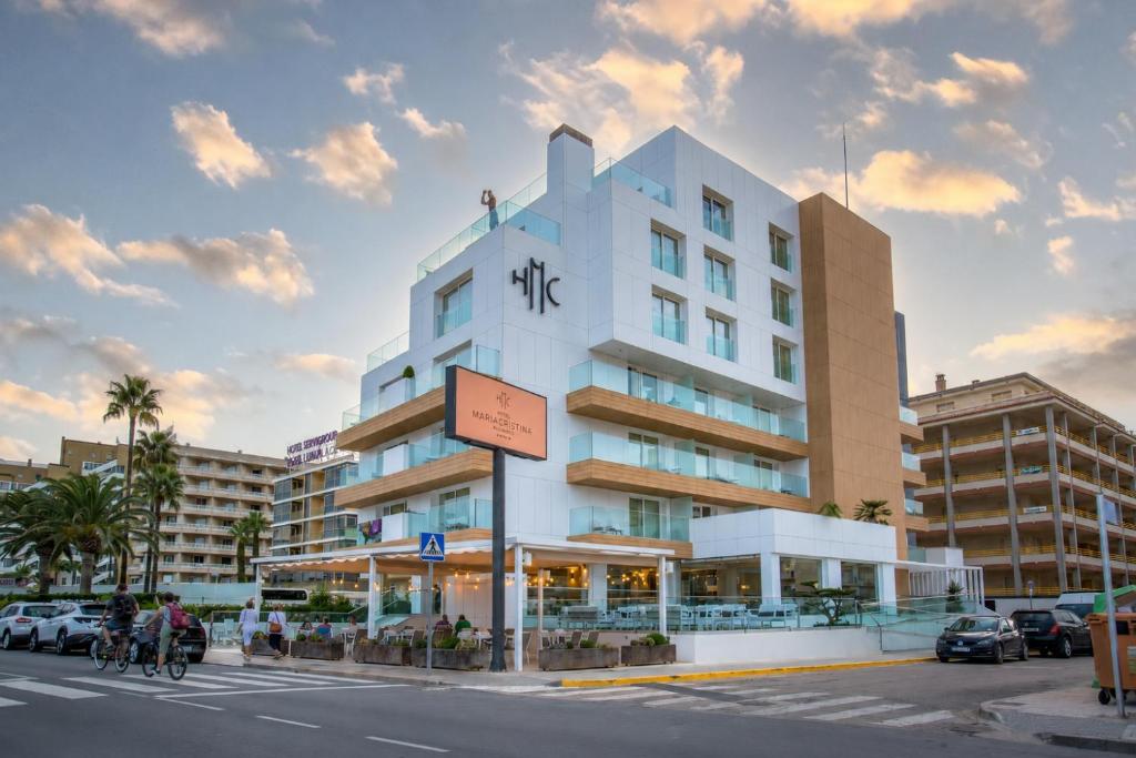 Hotel María Cristina - hotel en Peñíscola