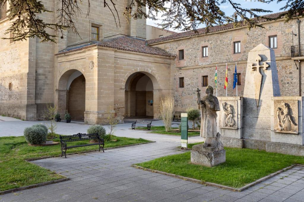Parador de Sto. Domingo Bernardo de Fresneda - hotel en Santo Domingo de la Calzada