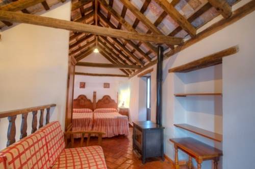 TUGASA Casas Rurales Castillo de Castellar