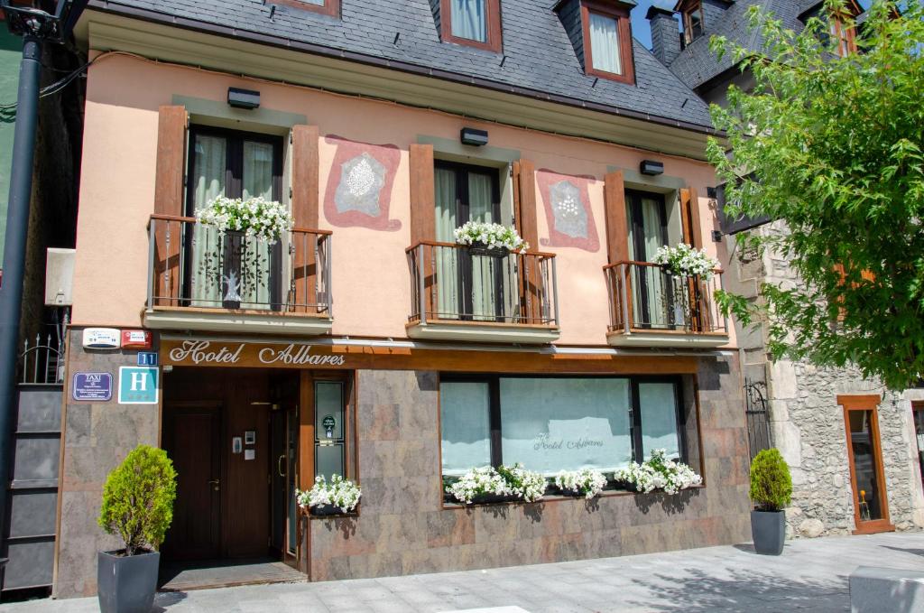 Albares - hotel en Vielha