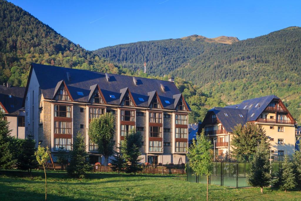 Aparthotel La Vall Blanca - hotel en Vielha