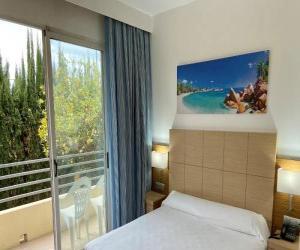 Hoteles en San Juan de Alicante - Hotel Abril