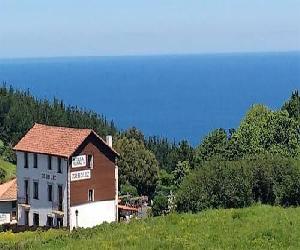 Hoteles en Ibarrangelu - Casa Rural Arboliz