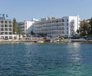 Hoteles en San Antonio Bay - Hotel Playasol San Remo