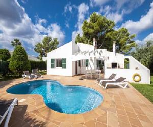 Hoteles en Cala Santandria - Villas Geisan