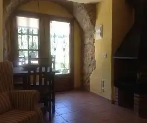 Cal Roseta 2Pure Apartaments - hotel en Tuixent