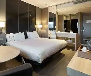 AC Hotel by Marriott Sants - hotel en Barcelona