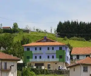 Aginaga Hotela - hotel en Usúrbil