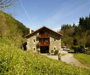 Agroturismo Urresti - hotel en Gautegiz Arteaga