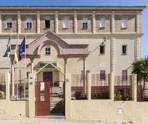 Albergue Inturjoven Huelva - hotel en Huelva