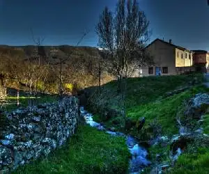 Hostel Vallejera - hotel en Vallejera de Riofrío
