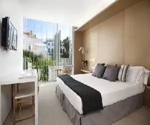 Alenti Sitges Hotel & Restaurant