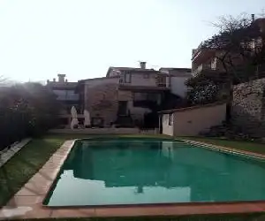 Allotjaments Rurals Can Pere Petit - hotel en Santa Pau