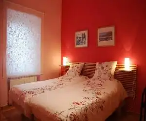 Alojamiento Antigua Casa de Telefonos - hotel en El Berrueco