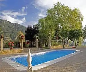 Alojamiento Macarena - hotel en Burunchel