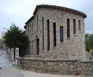 Alojamientos La Dehesa - hotel en El Berrueco