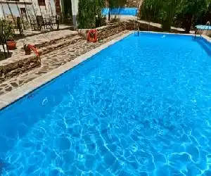 Camping Alpujarras - hotel en Laroles
