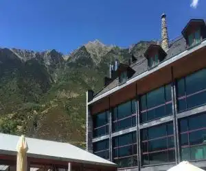 SOMMOS Hotel Aneto - hotel en Benasque