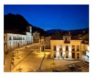Antiguo Casino Hotel
