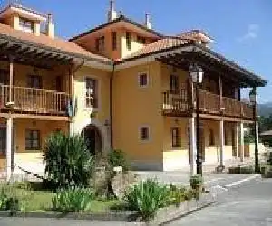Hotel Apartamentos La Hortona - hotel en Soto de Luiña