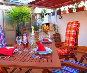 Airport-BCN, Atico, Terraza Privada & BBQ Playas cerca - hotel en Viladecáns